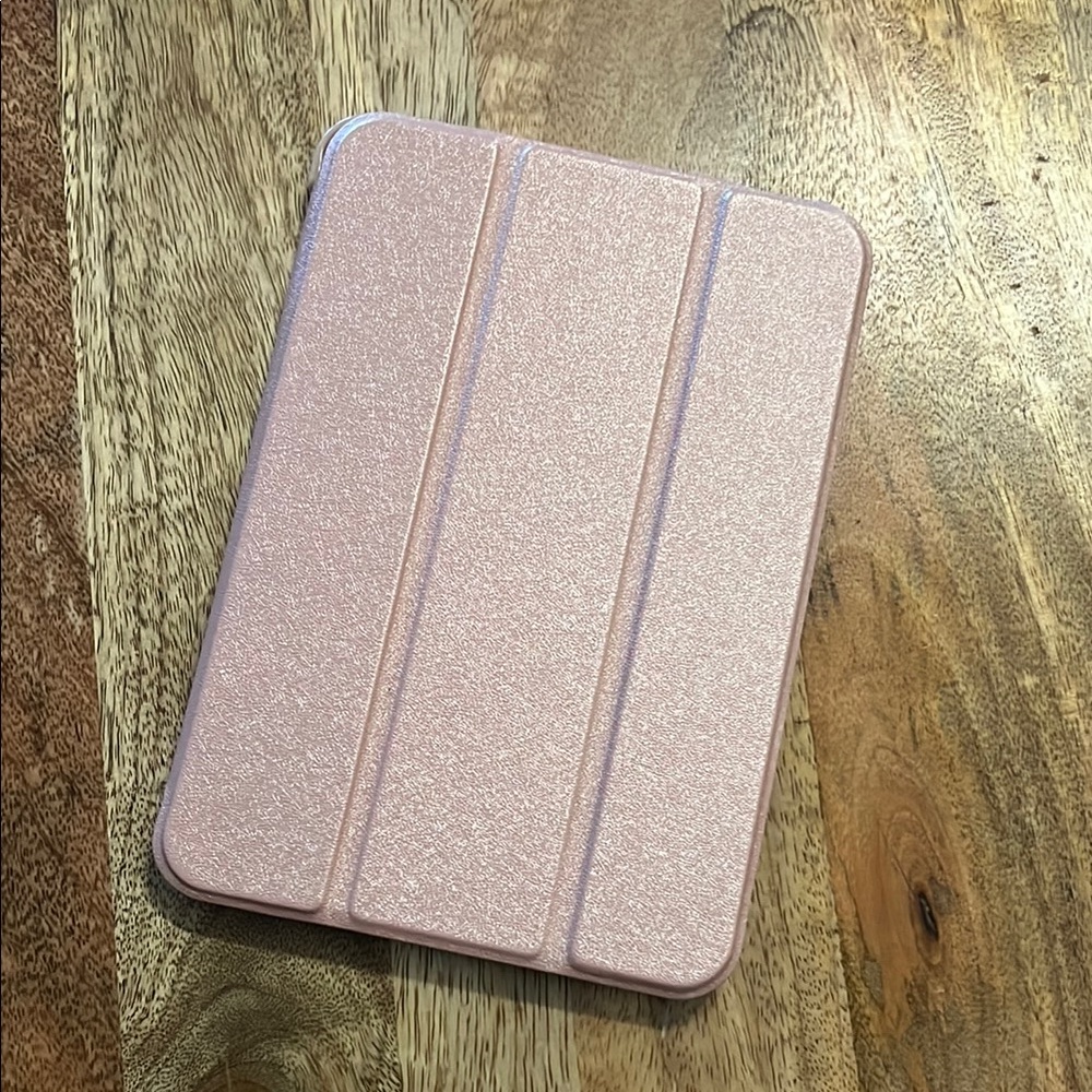 Rose gold 8.9 inch tablet case.